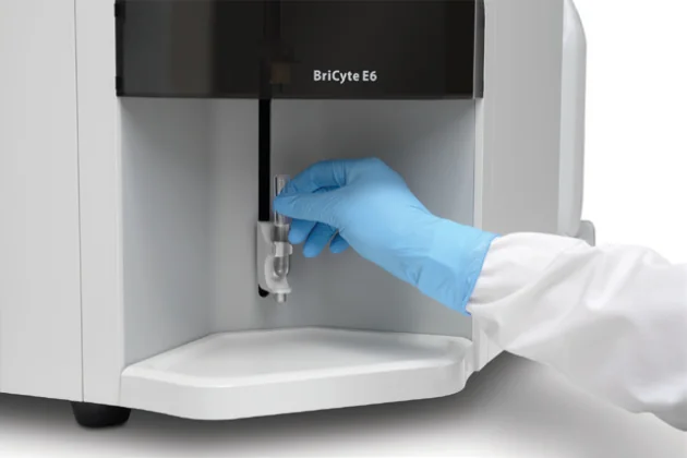 Проточный цитометр Mindray BriCyte E6 — обслуживание